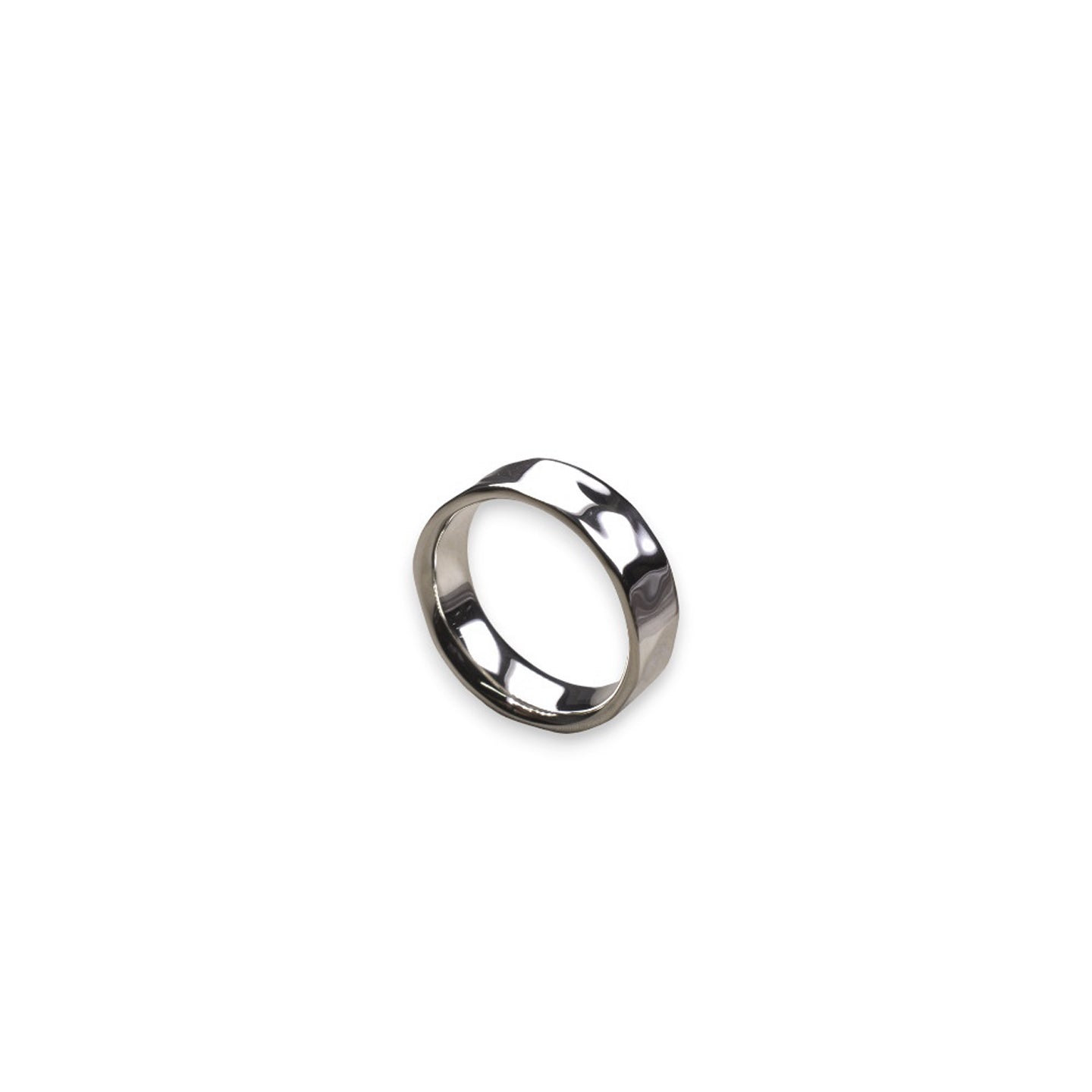 Ring – DAVAN